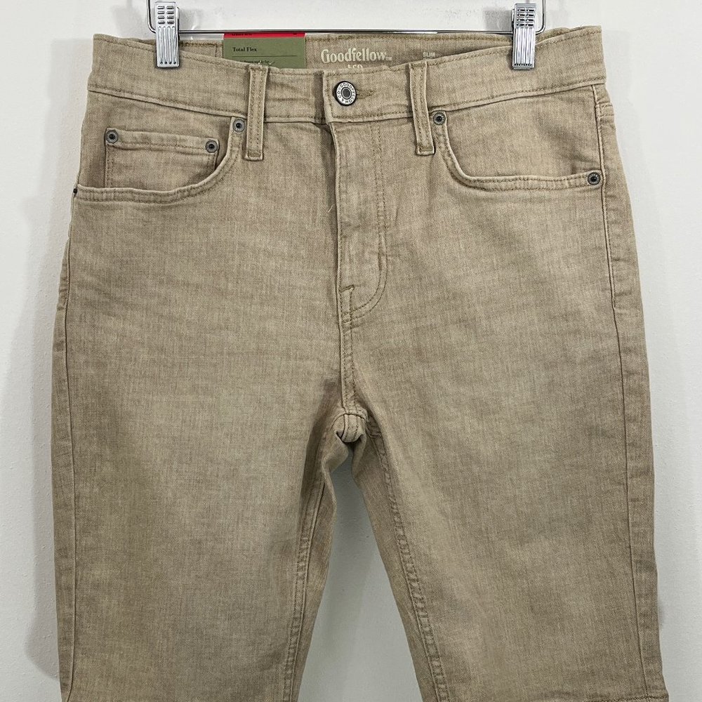NWT Mens Size 30 Small Goodfellow Peanut Tan Color Slim Total Flex Casual Shorts